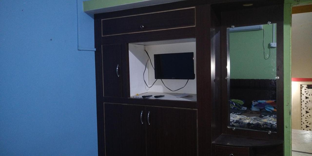 Hotel Devdoot Rājgīr Екстериор снимка
